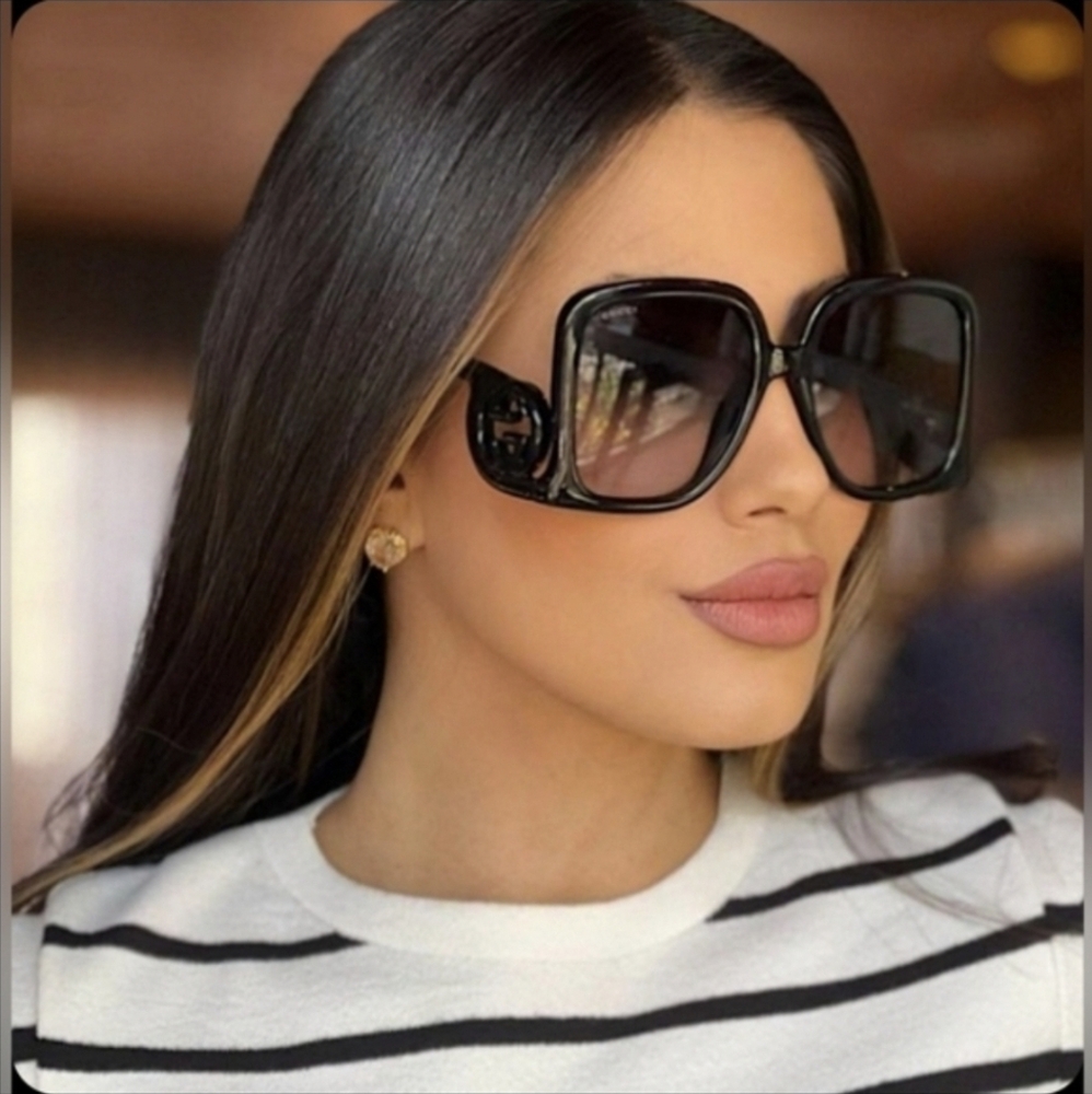 Black Oversized Sunglasses